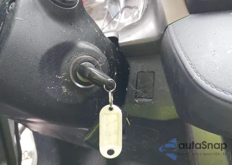 2016 Toyota Rav4 Le из США, поврежденный, VIN JTMBFREV8GJ085836